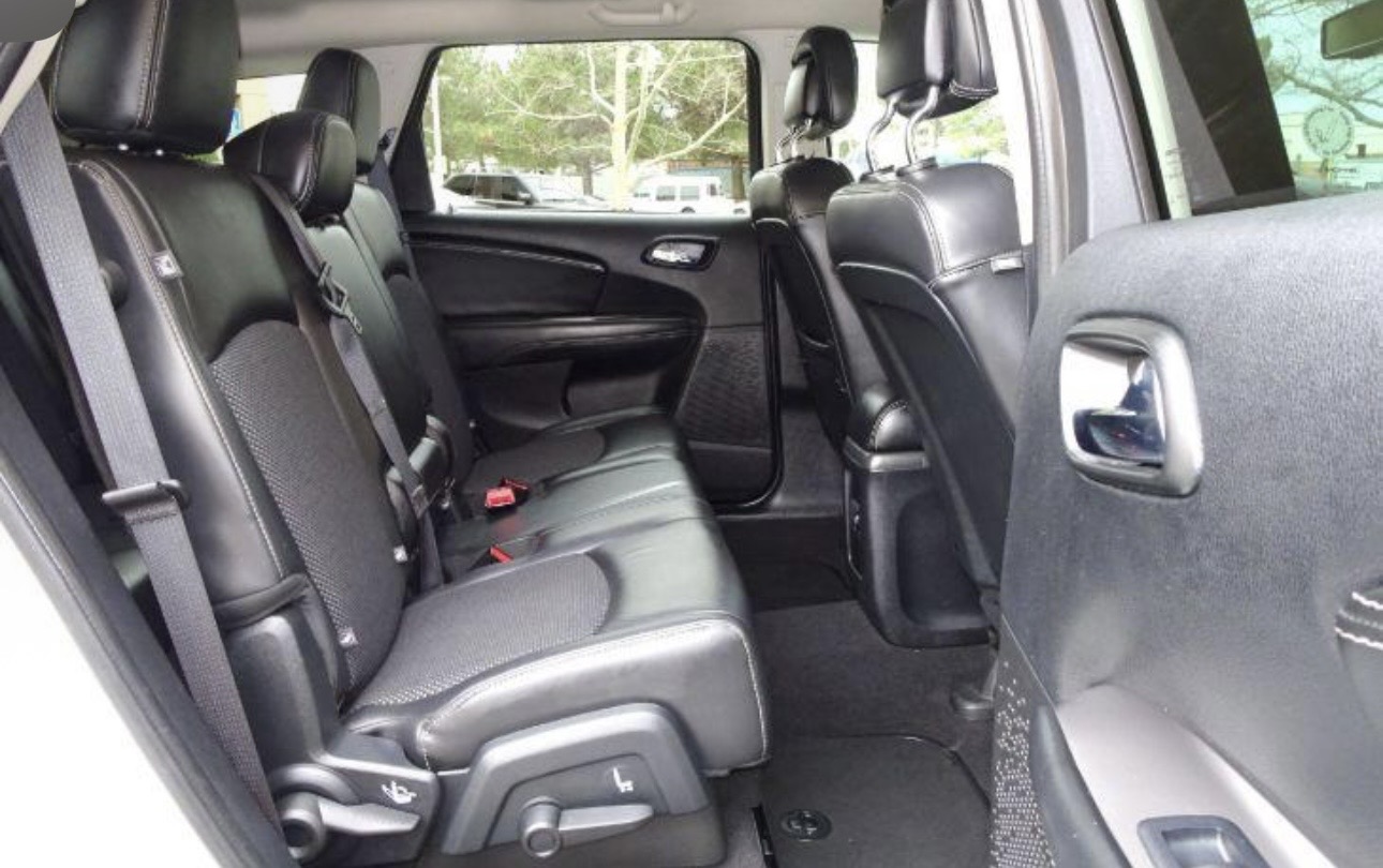 Used 2017 Dodge Journey Crossroad w/ Popular Equipment Group FWD image 6