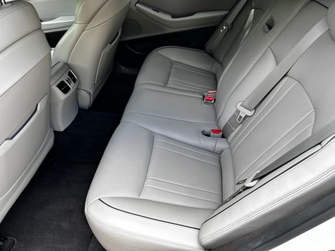 Used 2016 Hyundai Genesis 3.8 w/ Option Group 03 RWD image 16