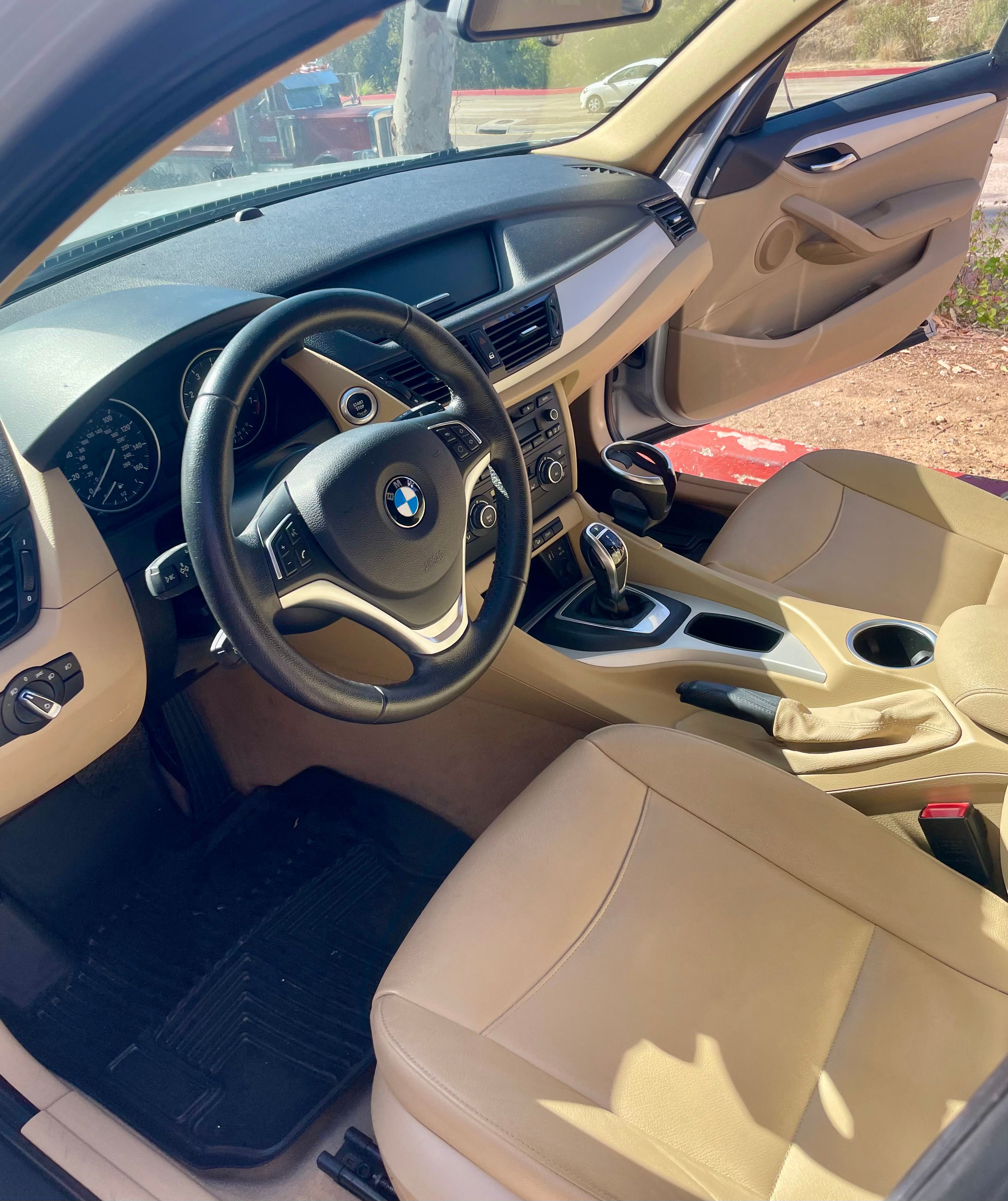 Used 2014 BMW X1 xDrive28i AWD/4WD image 12