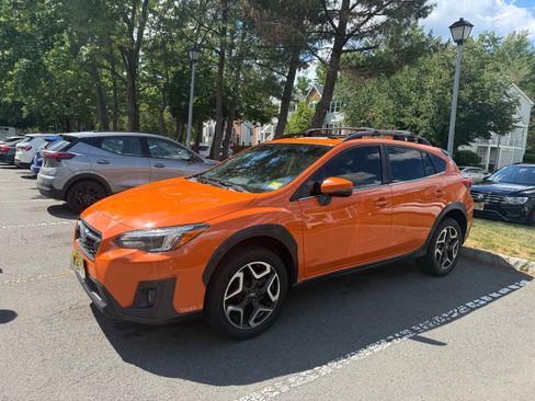 Used 2019 Subaru Crosstrek 2.0i Limited w/ Moonroof Package w/Navigation AWD/4WD image 5
