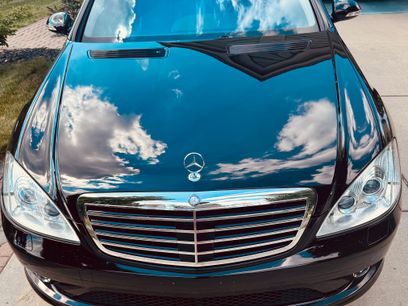 Used 2009 Mercedes-Benz S 550 4MATIC
