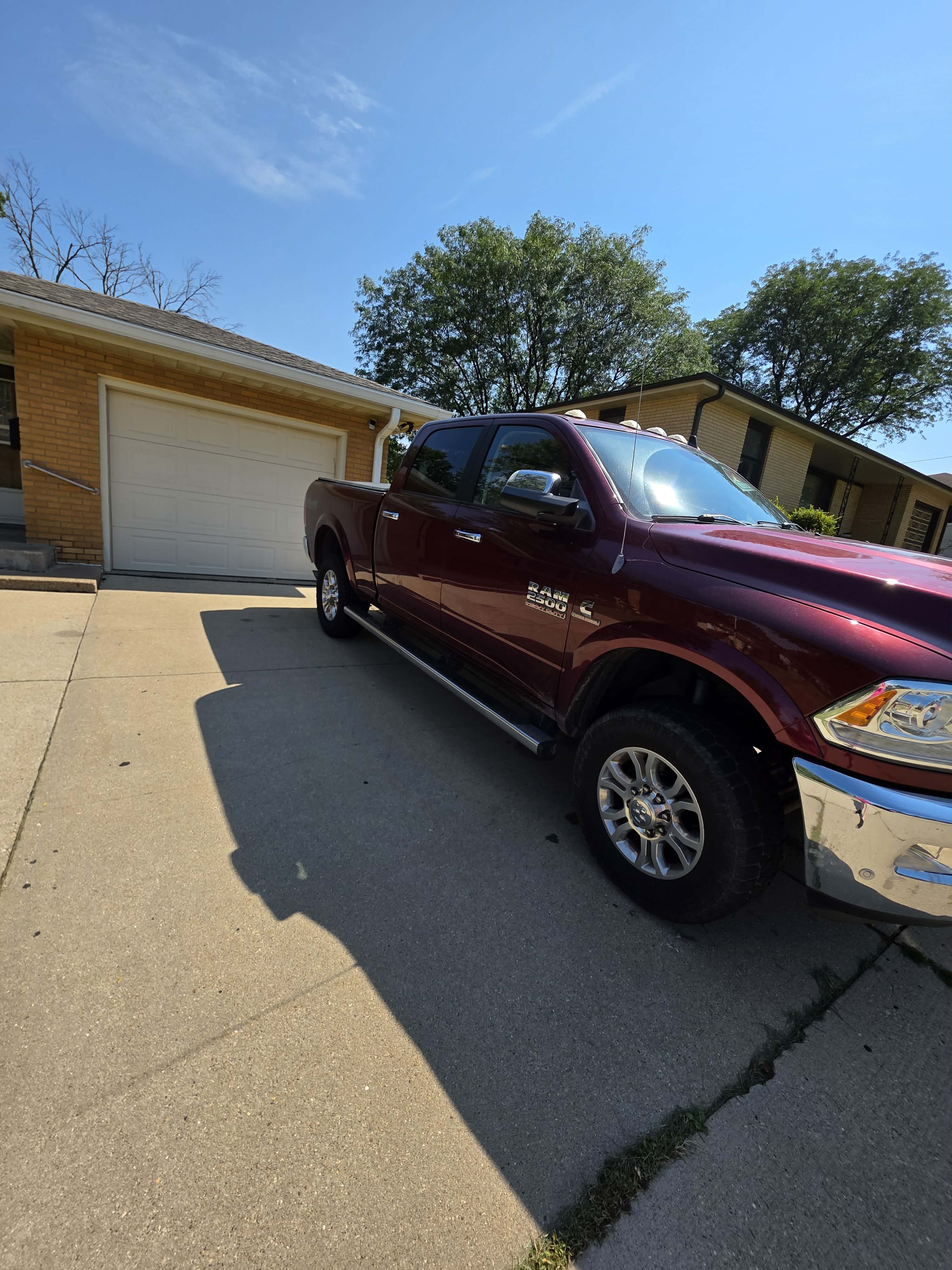 Used 2018 RAM 2500 Laramie w/ Off Road Package AWD/4WD image 17