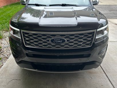 Used 2017 Ford Explorer Platinum