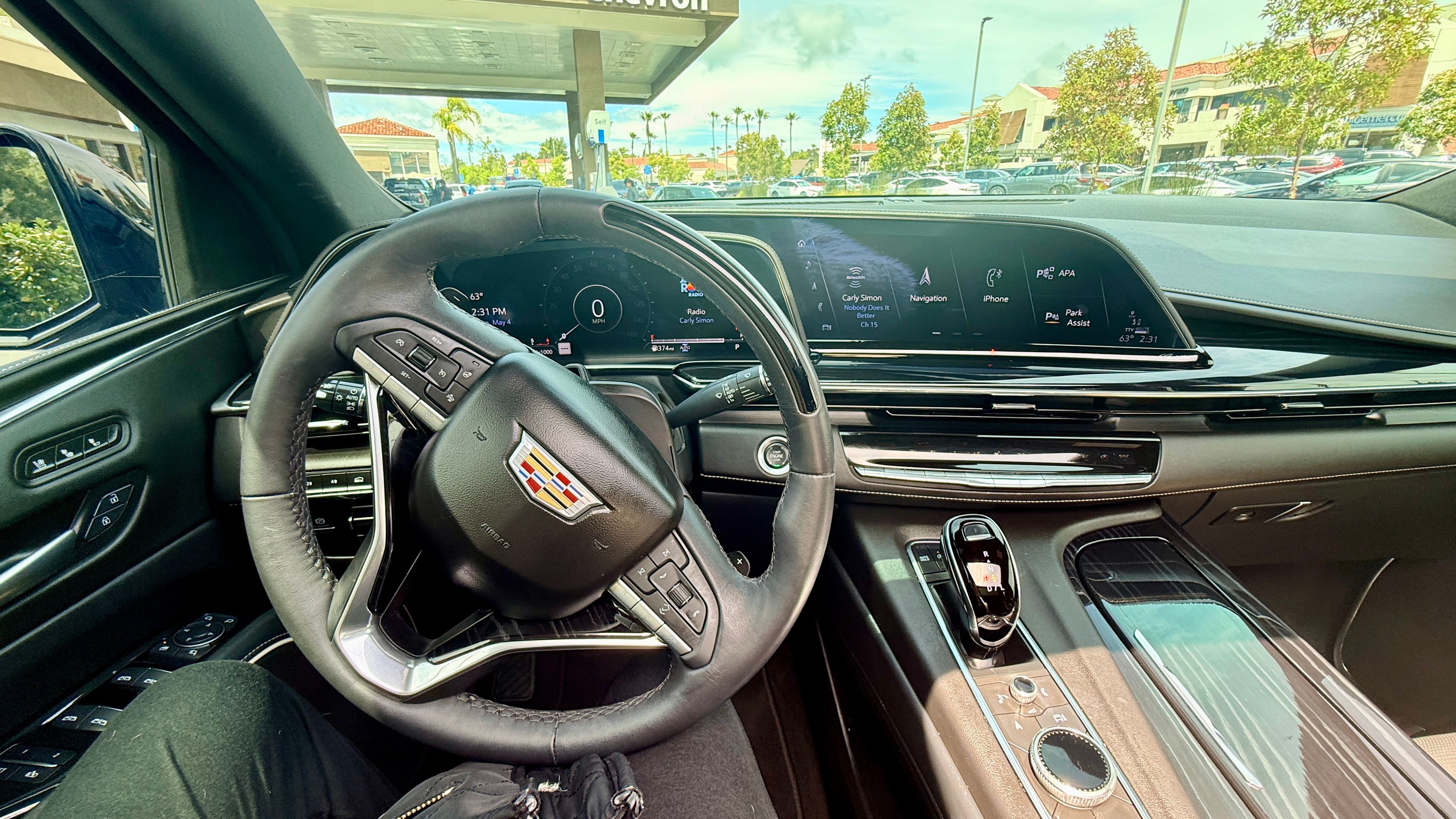 Used 2024 Cadillac Escalade Sport w/ LPO, ONYX Package AWD/4WD image 13