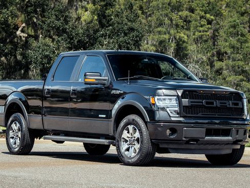 Used 2014 Ford F150 FX4 w/ Equipment Group 402A Luxury image 1