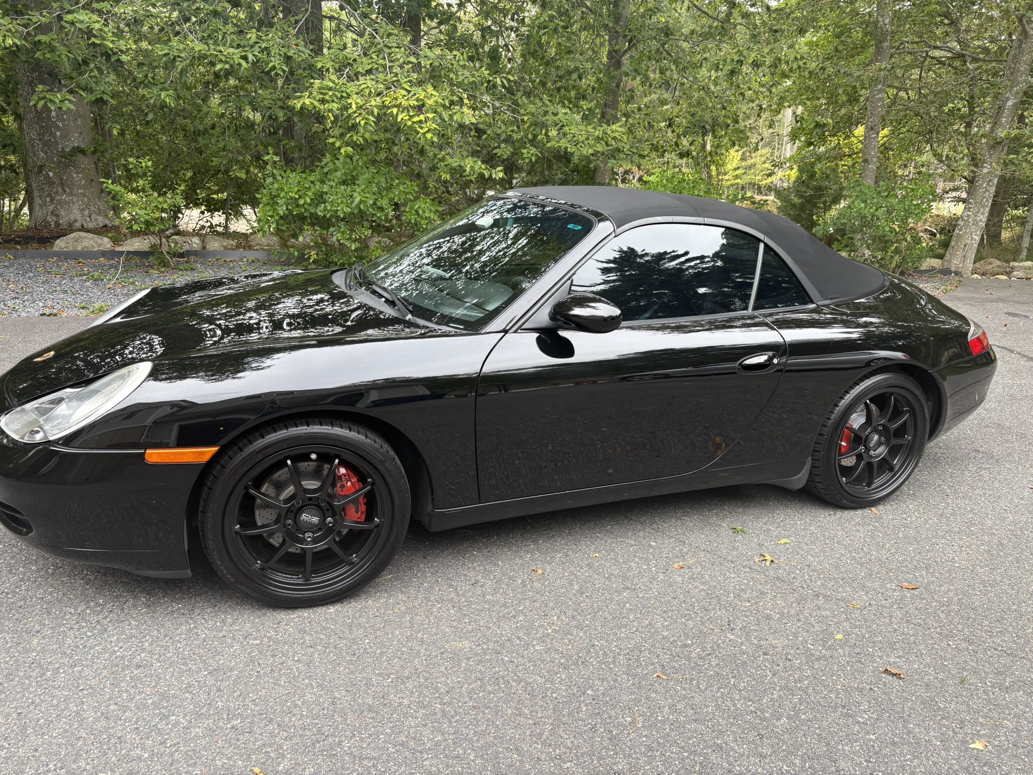 Used 2000 Porsche 911 Cabriolet image 2