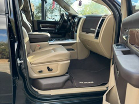 Used 2011 RAM 2500 Laramie w/ Protection Group image 13