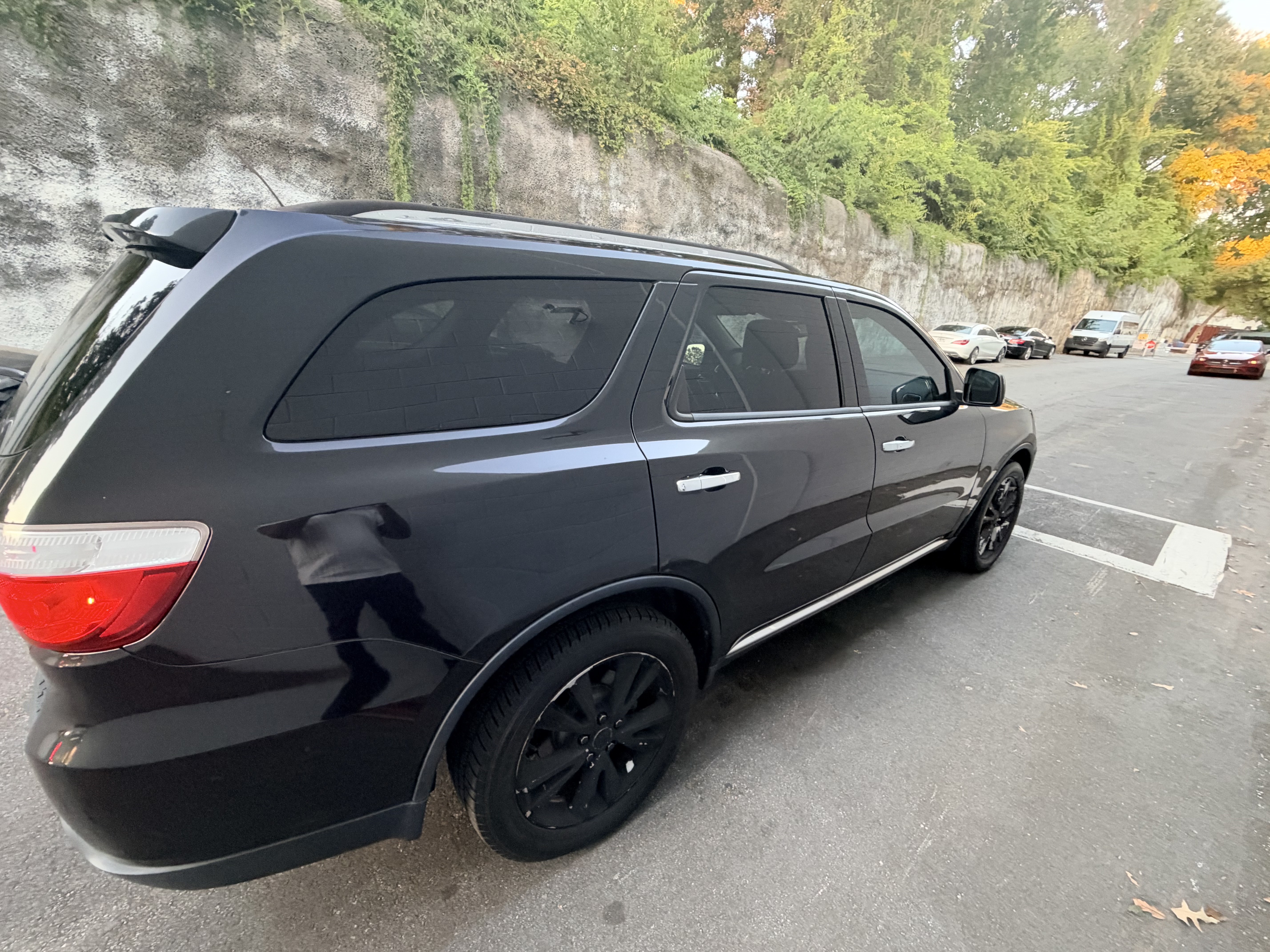 Used 2011 Dodge Durango Crew AWD/4WD image 8
