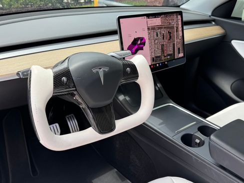 Used 2021 Tesla Model Y Performance AWD/4WD image 37