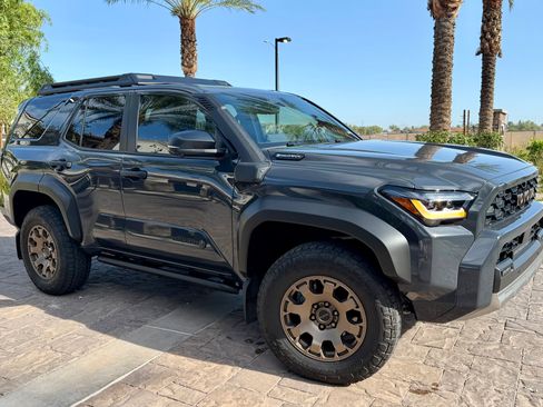 Used 2026 Toyota 4Runner Trailhunter AWD/4WD image 5