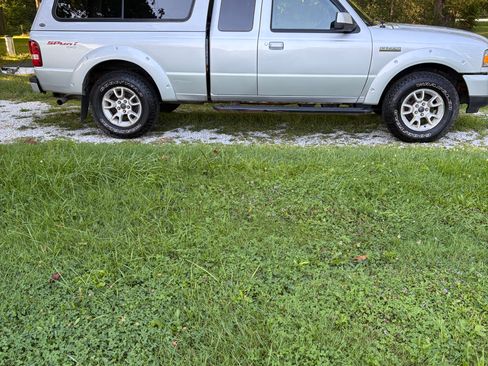 Used 2011 Ford Ranger Sport AWD/4WD image 2