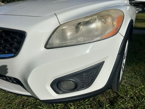 Used 2011 Volvo C30 image 6