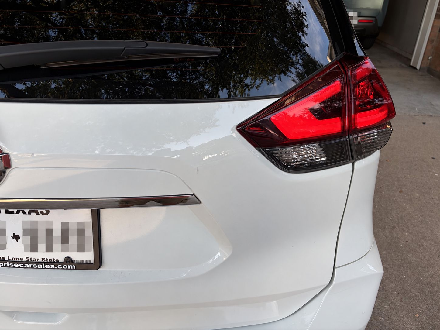 Used 2019 Nissan Rogue S FWD image 10