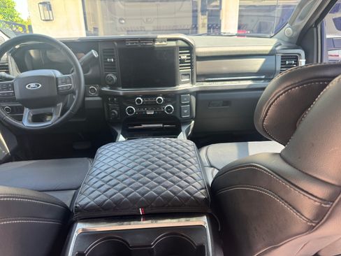 Used 2024 Ford F350 Lariat w/ Lariat Ultimate Package image 9