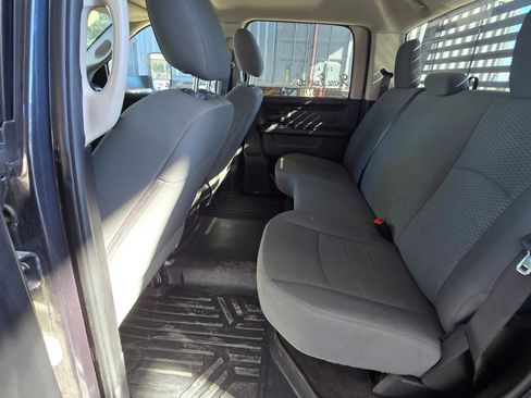 Used 2018 RAM 3500 Tradesman w/ Popular Equipment Group image 22