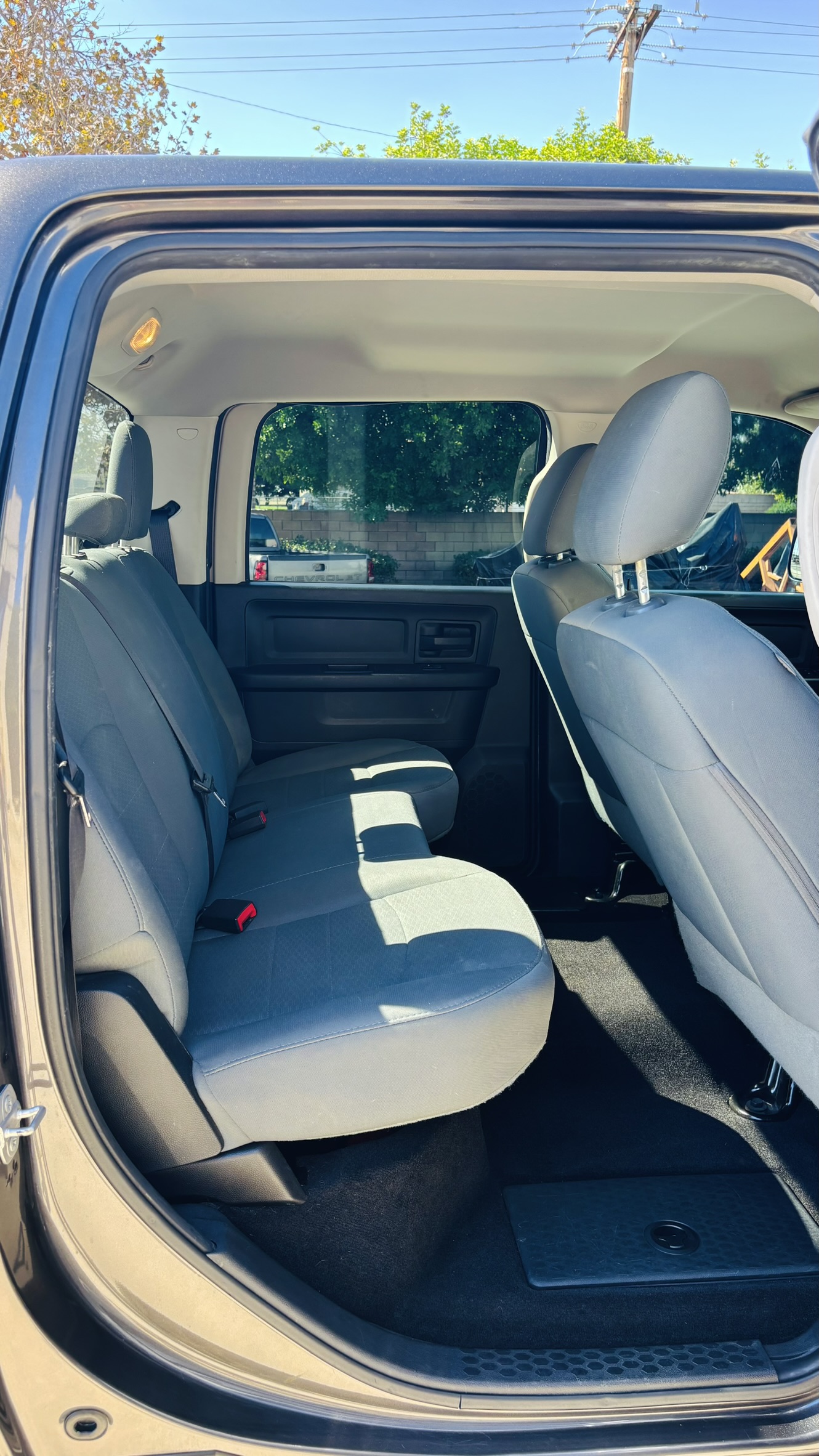 Used 2016 RAM 2500 Tradesman w/ Chrome Appearance Group AWD/4WD image 20