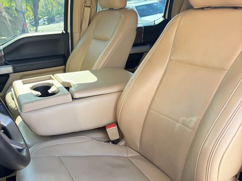 Used 2019 Ford F250 Lariat w/ Lariat Ultimate Package AWD/4WD image 8