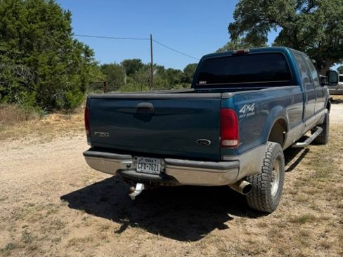 Used 2001 Ford F350 4x4 Crew Cab Super Duty image 5