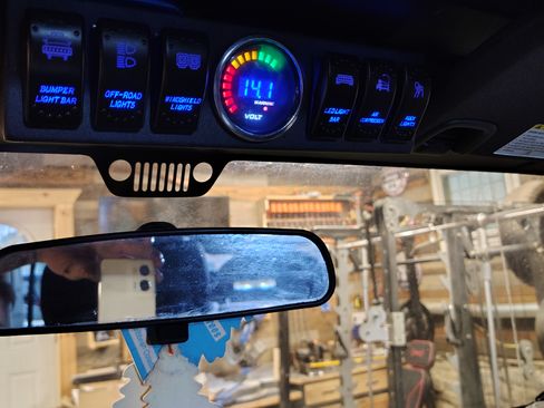 Used 2015 Jeep Wrangler Unlimited Sport image 5