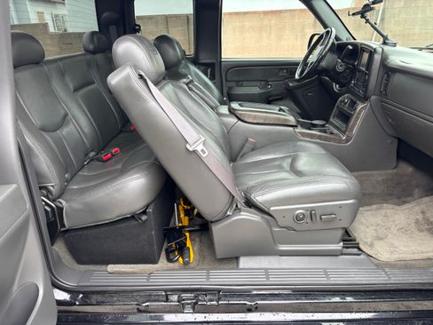 Used 2005 Chevrolet Silverado 1500 SS w/ Safe And Sound Package AWD/4WD image 11