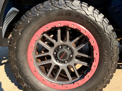 Used 2019 Ford F150 Raptor w/ Equipment Group 802A Luxury AWD/4WD image 10