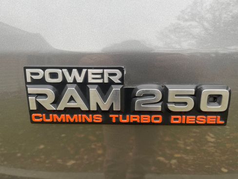 Used 1993 Dodge D/W Truck 250 image 17