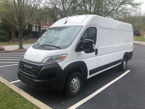 Used 2023 RAM ProMaster 3500 FWD image 4