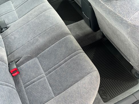 Used 1999 Toyota Camry LE FWD image 11