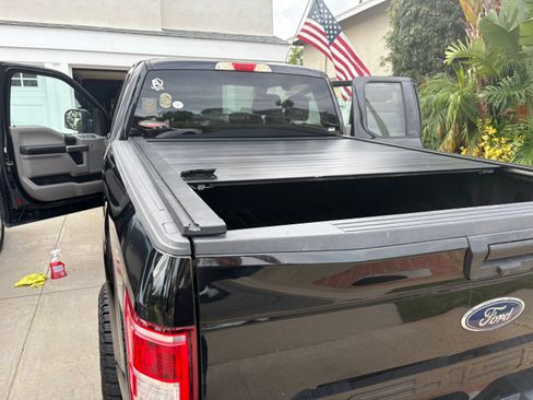 Used 2018 Ford F150 XLT w/ Equipment Group 301A Mid image 6