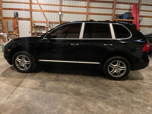 Used 2009 Porsche Cayenne image 5