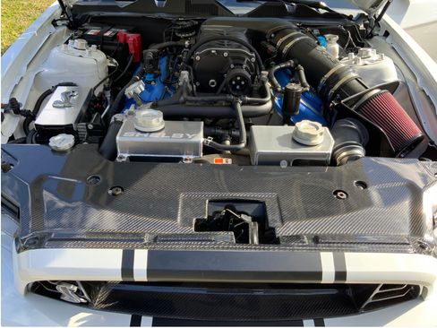Used 2014 Ford Mustang Shelby GT500 w/ Equipment Group 821A RWD image 23