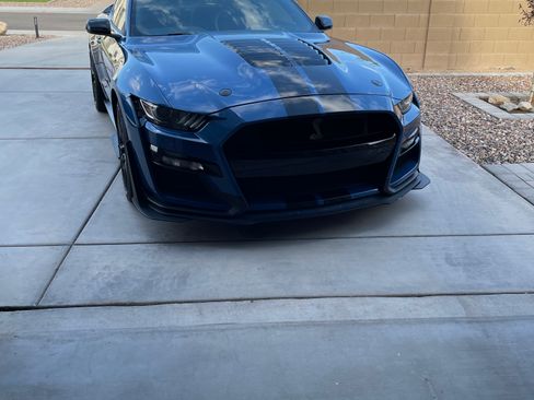 Used 2021 Ford Mustang Shelby GT500 w/ Technology Package image 2