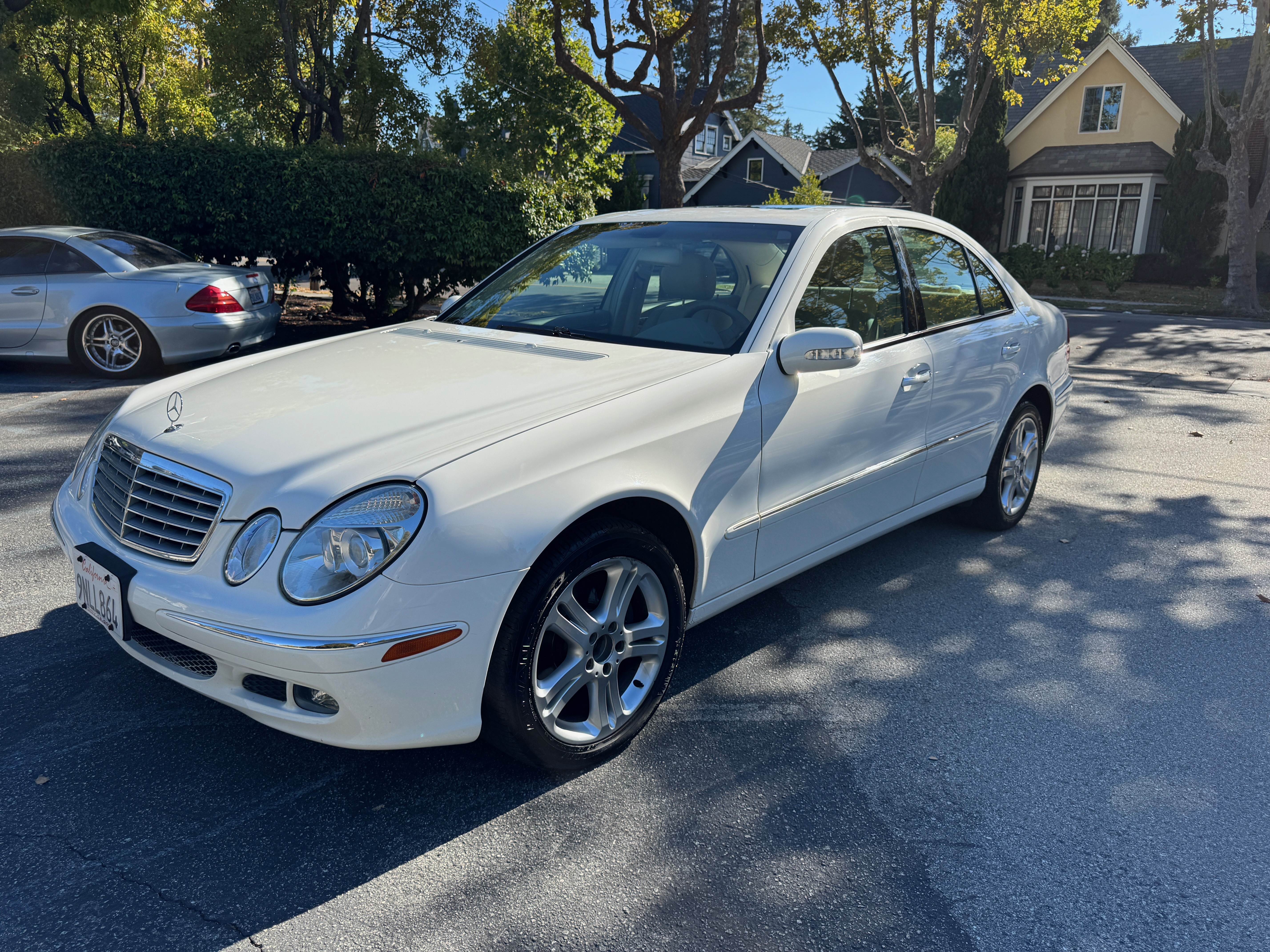 Used 2006 Mercedes-Benz E 350 4MATIC Sedan image 11