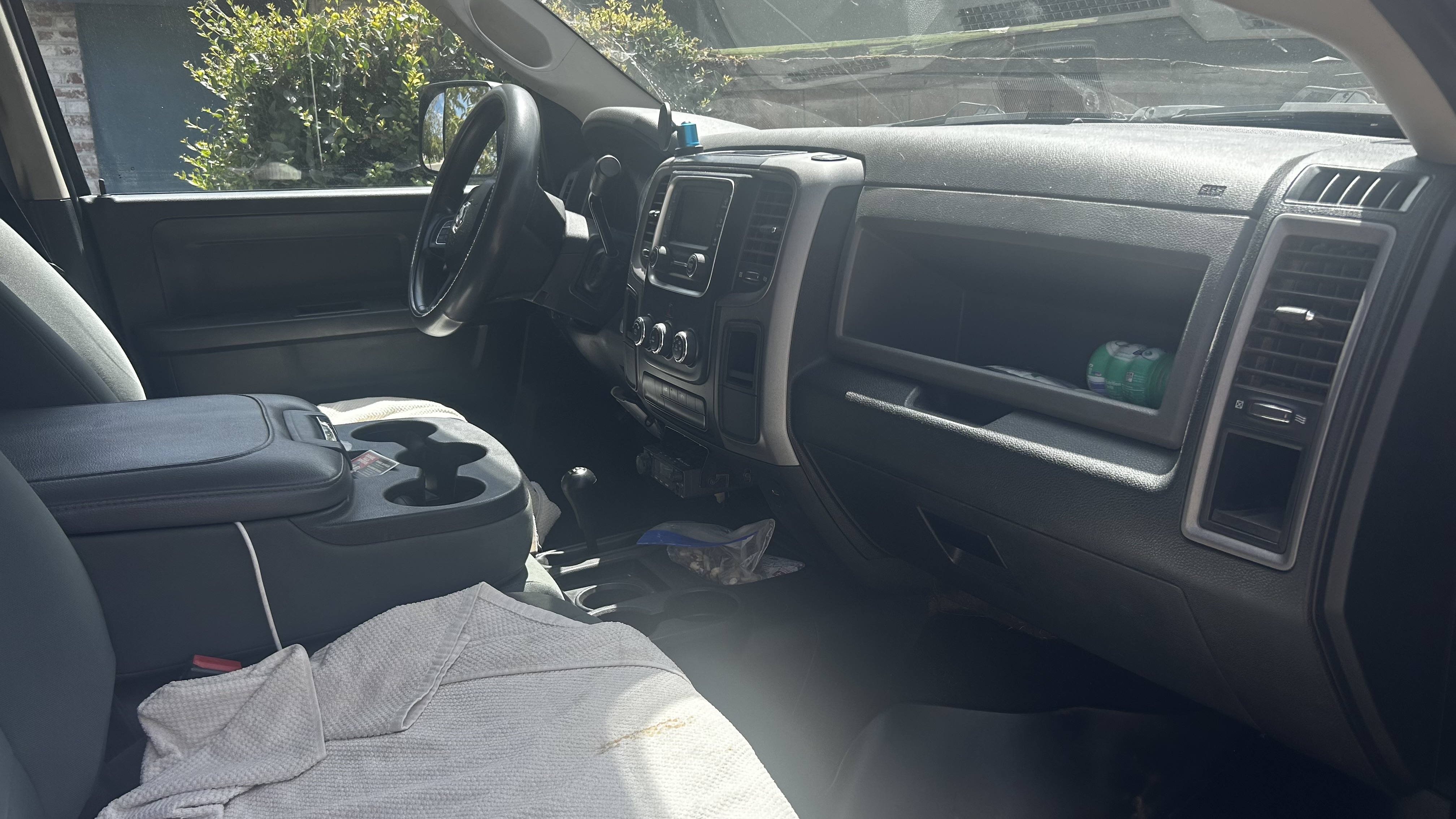 Used 2014 RAM 2500 Tradesman w/ Chrome Appearance Group AWD/4WD image 9