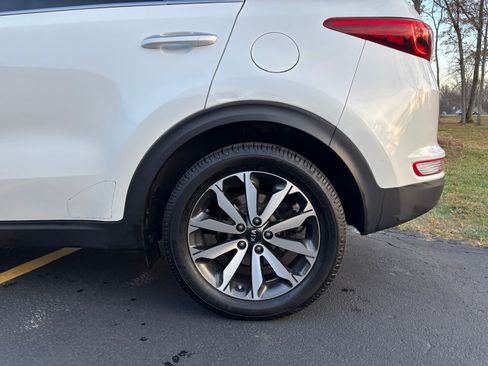 Used 2017 Kia Sportage EX w/ EX Technology Package image 8