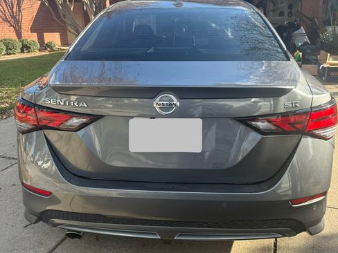 Used 2023 Nissan Sentra SR w/ SR Premium Package image 5
