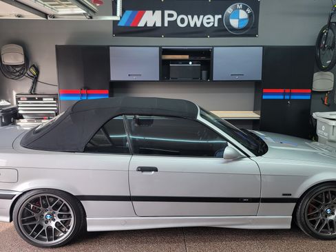 Used 1998 BMW M3 Convertible image 29