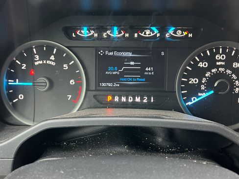 Used 2015 Ford F150 XLT w/ Equipment Group 302A Luxury image 11