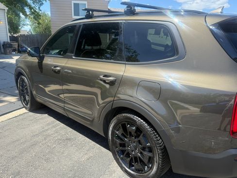 Used 2021 Kia Telluride SX w/ SX Prestige Package AWD/4WD image 4