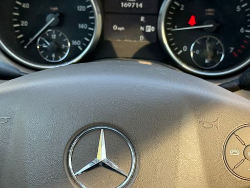 Used 2009 Mercedes-Benz ML 350 ML 350 Sport Utility 4D image 8