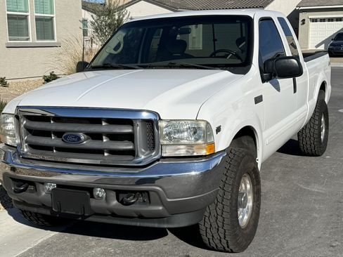 Used 2002 Ford F250 4x4 SuperCab Super Duty image 4
