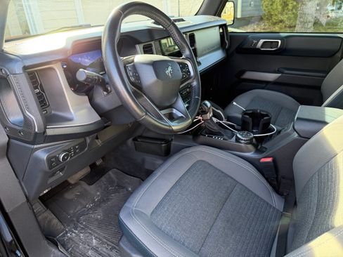 Used 2022 Ford Bronco Outer Banks image 10