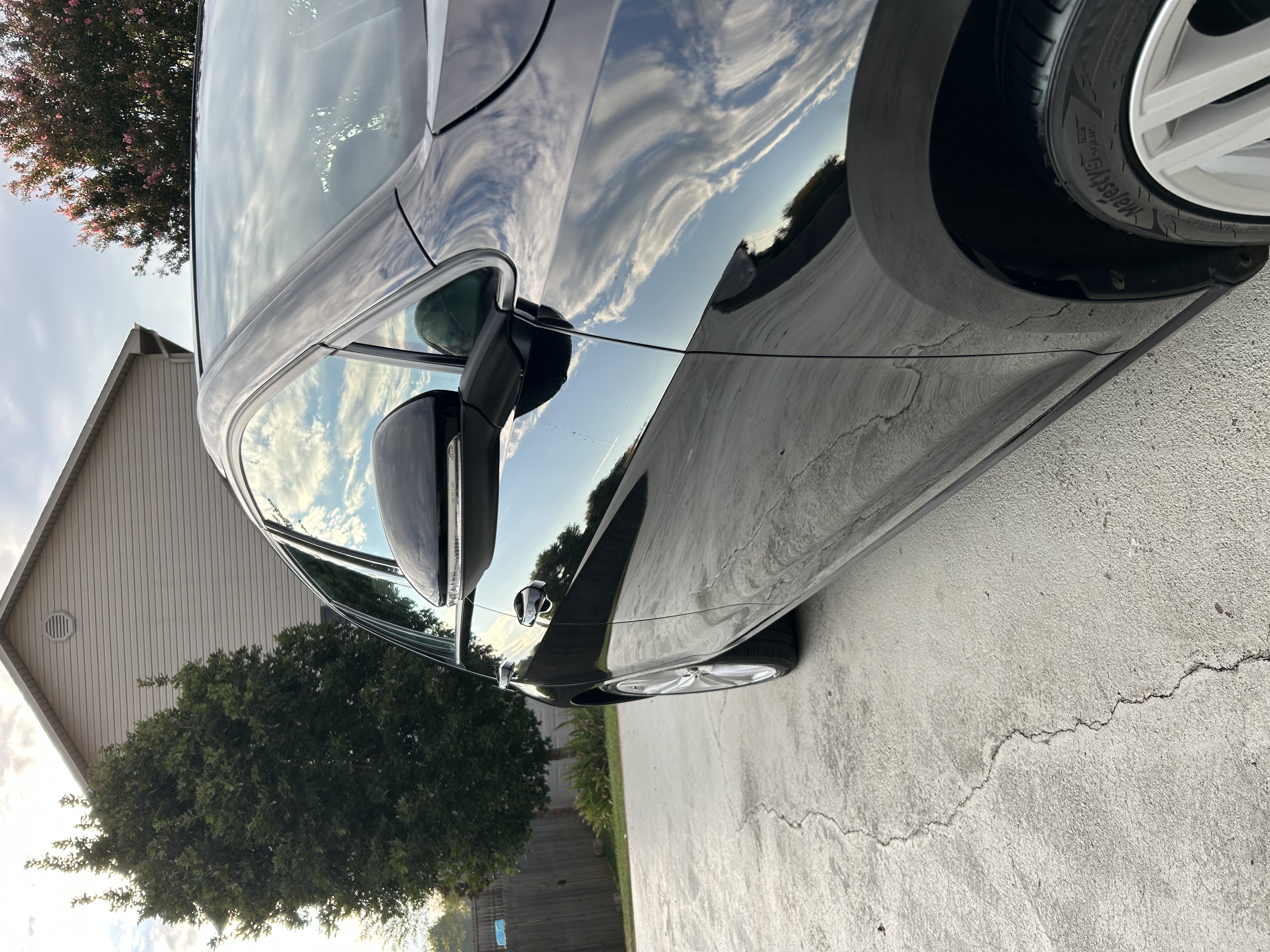 Used 2017 Volkswagen Golf SEL FWD image 4