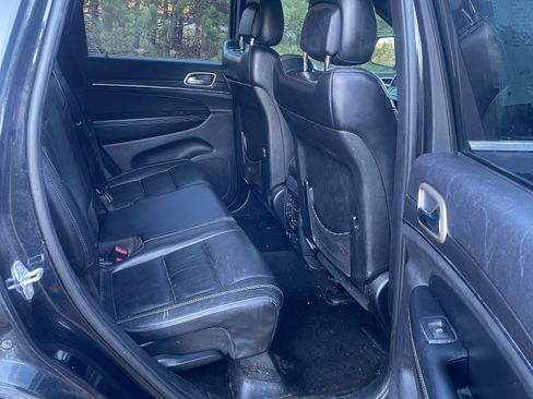 Used 2015 Jeep Grand Cherokee Limited w/ Trailer Tow Group IV image 6