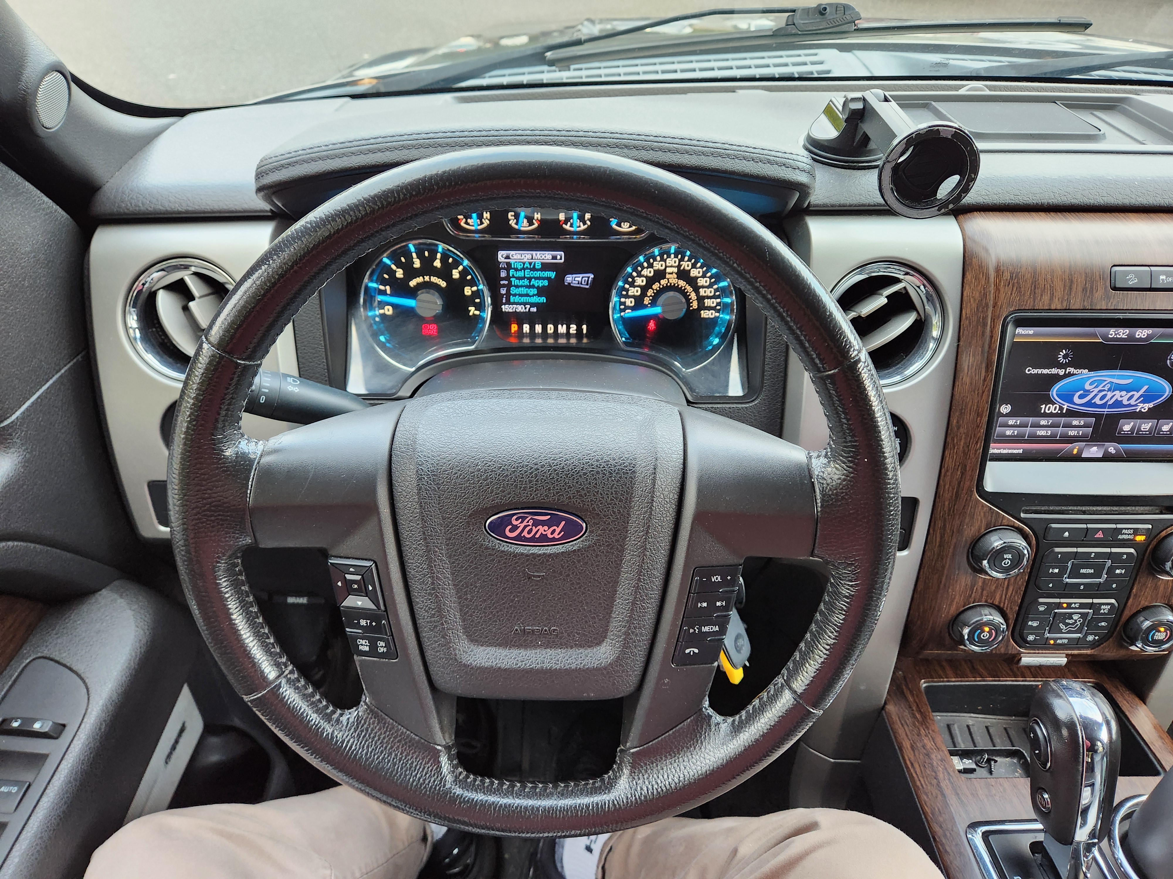 Used 2013 Ford F150 Lariat w/ Luxury Equipment Group AWD/4WD image 13