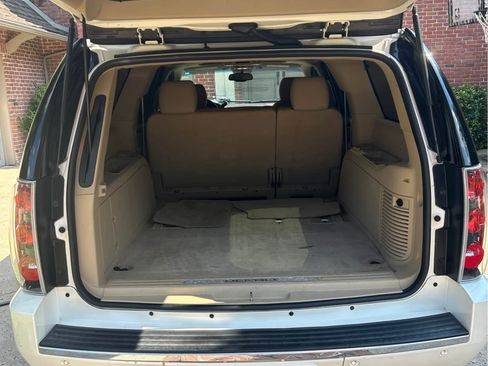 Used 2012 GMC Yukon XL Denali image 6
