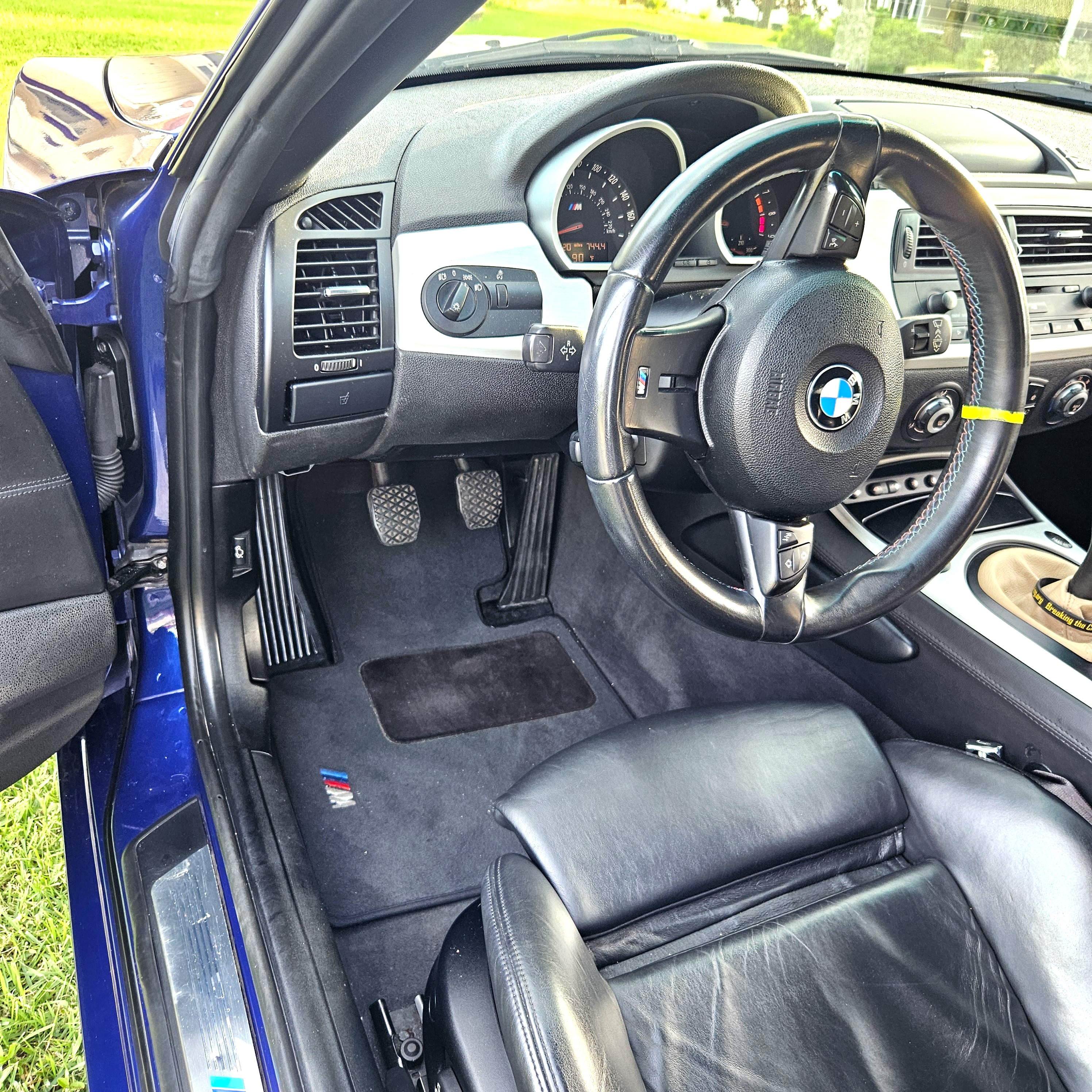 Used 2006 BMW M Roadster RWD image 18