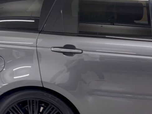 Used 2019 Land Rover Range Rover Sport HSE Dynamic image 4