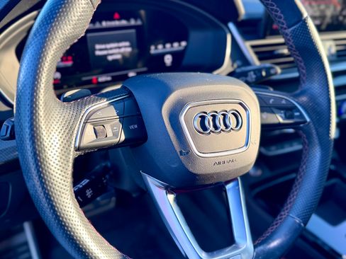 Used 2023 Audi SQ5 Premium Plus w/ Premium Plus Package image 9