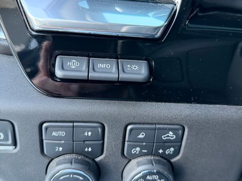 Used 2025 Chevrolet Silverado 3500 LTZ w/ LTZ Plus Package image 25